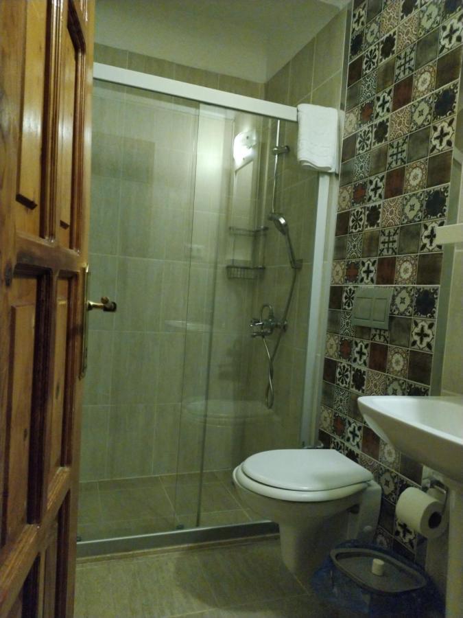 Meltem Homestay *